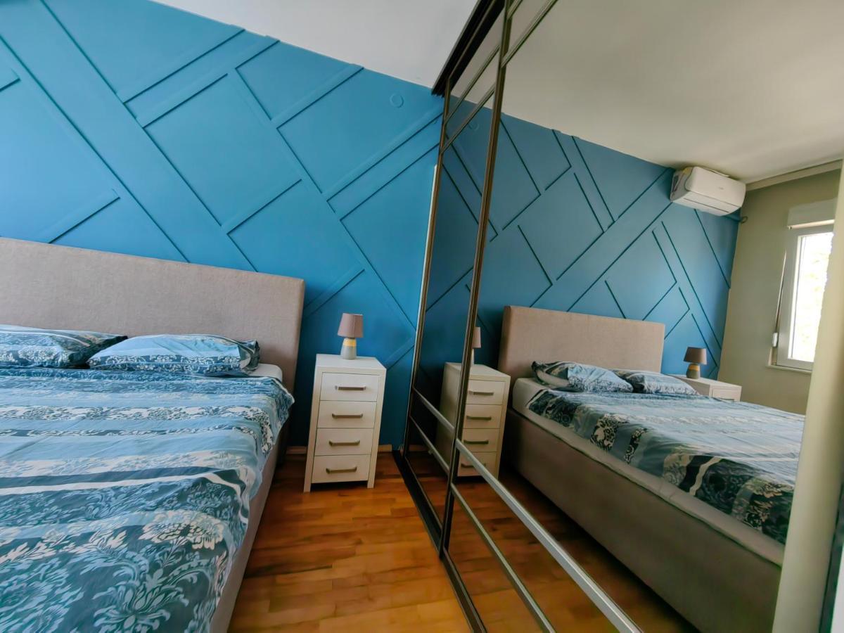 Luxury Apartment פודגוריצה מראה חיצוני תמונה