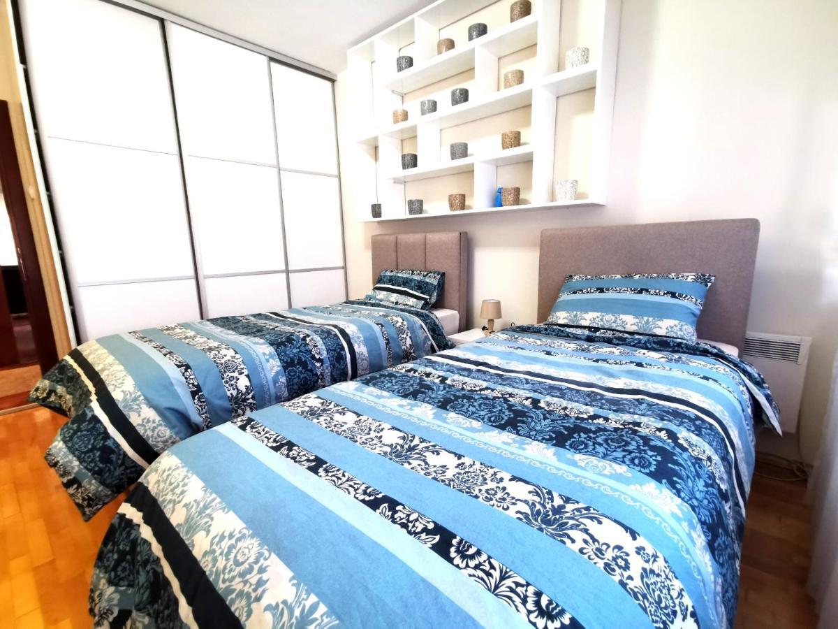 Luxury Apartment פודגוריצה מראה חיצוני תמונה